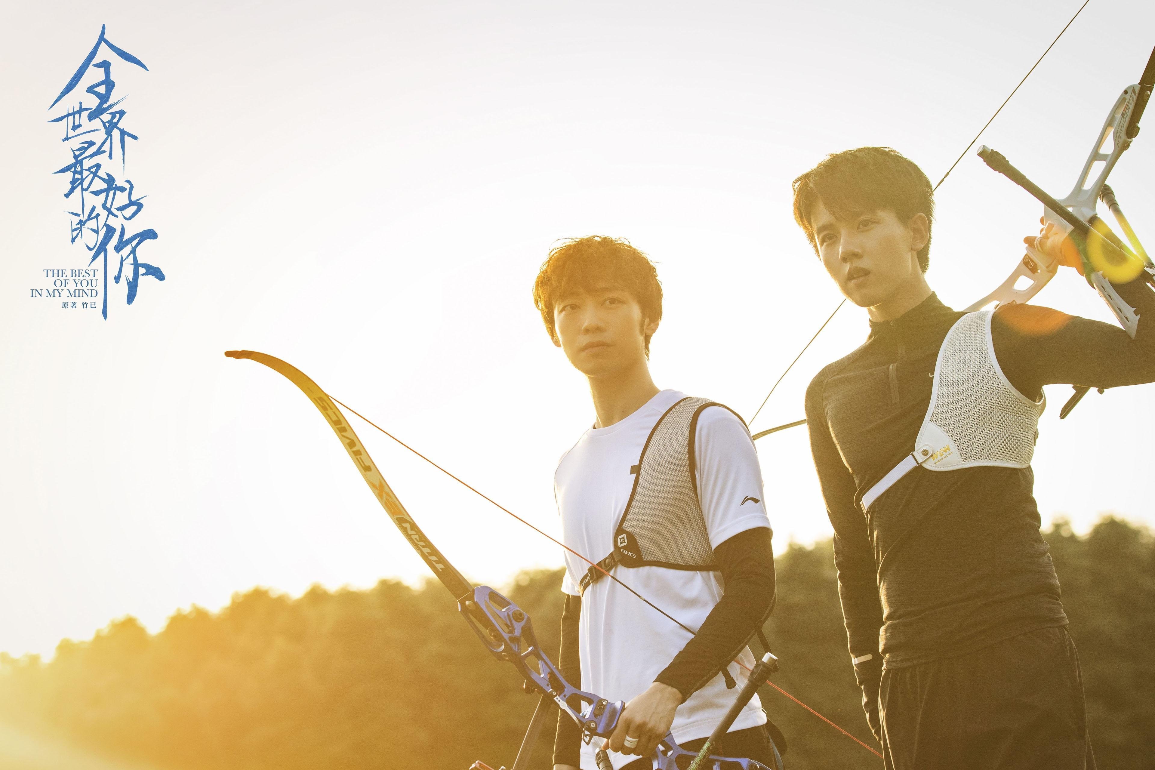 “英超赛场火热：球队拼尽全力保榜首”，英超各项赛事