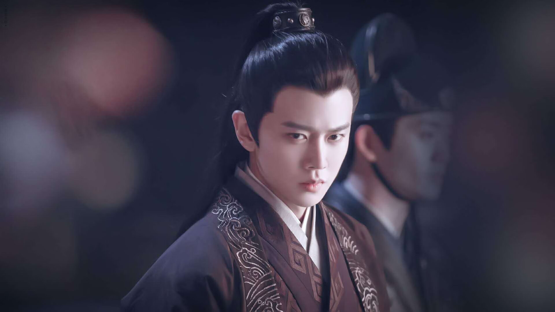 开云平台-拜仁慕尼黑主场2-0战胜门兴格拉德巴赫，继续领跑德甲，拜仁慕尼黑vs门兴格拉德巴赫视频直播