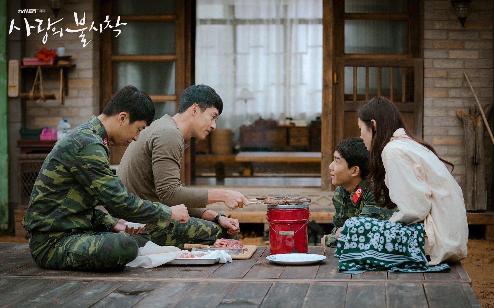 游泳与水球队协同训练提高整体表现，游泳联合组队