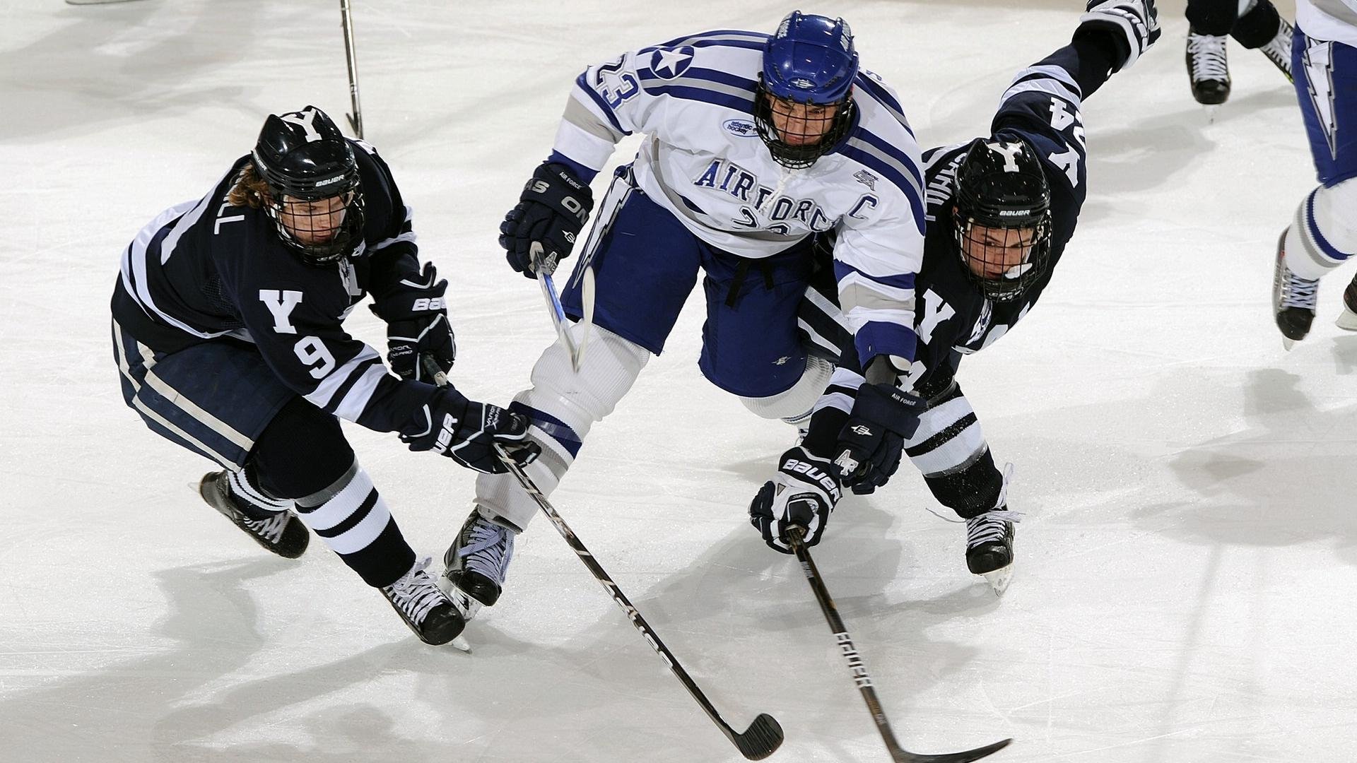 开云权威入口-伊朗男足在巴黎奥运会比赛中以3-0战胜美国，伊朗男子足球队